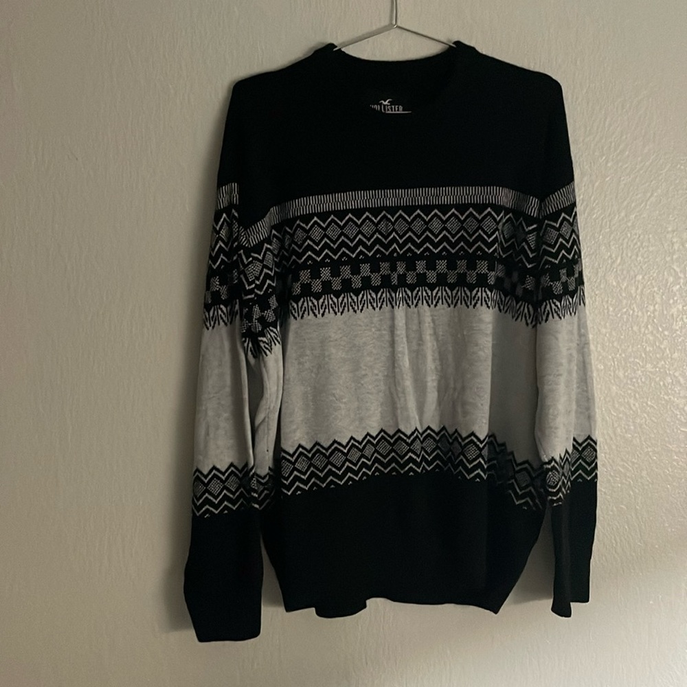 Hollister Crewneck Sweater Large